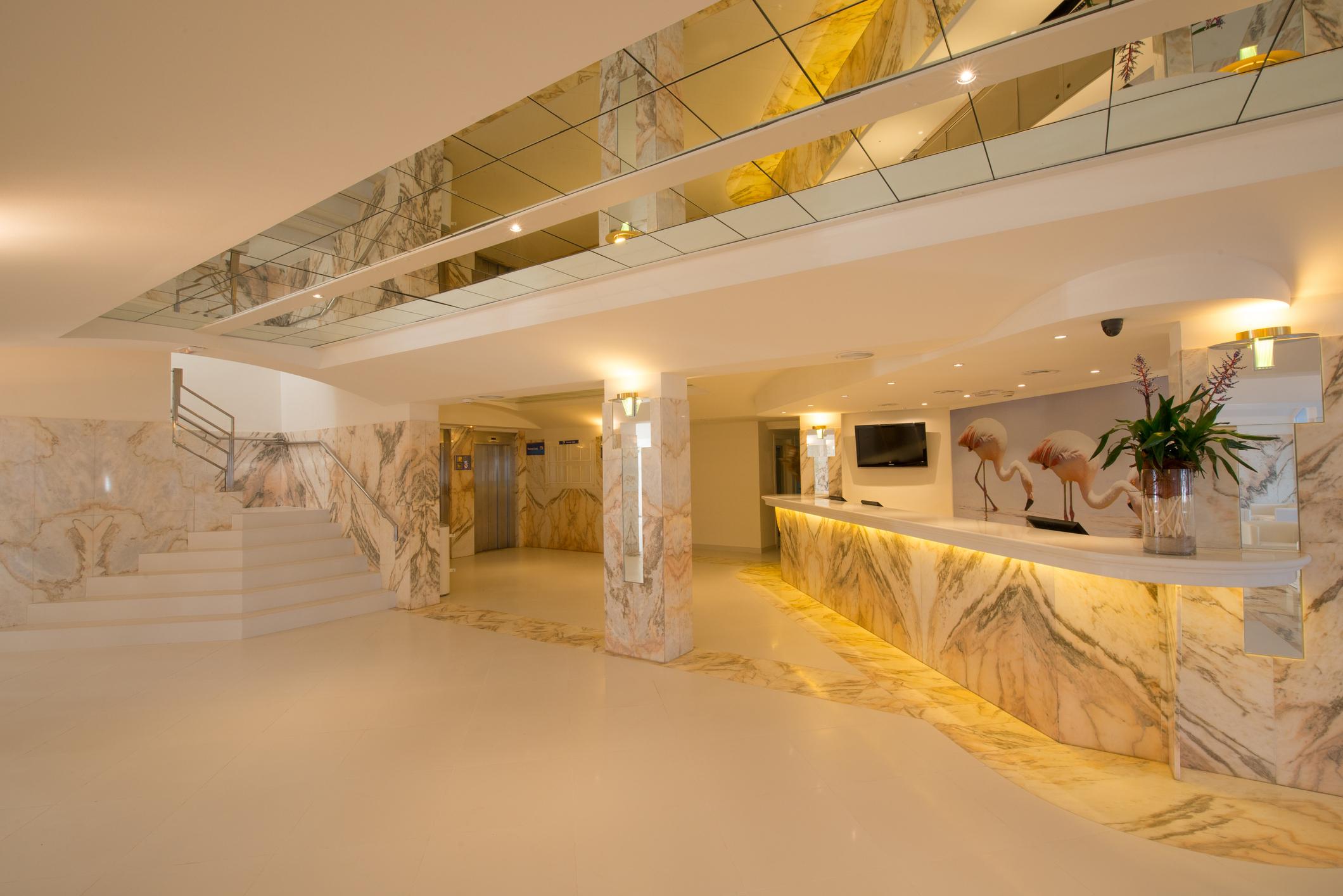 Iberostar Waves Ciudad Blanca Alcúdia Exterior foto